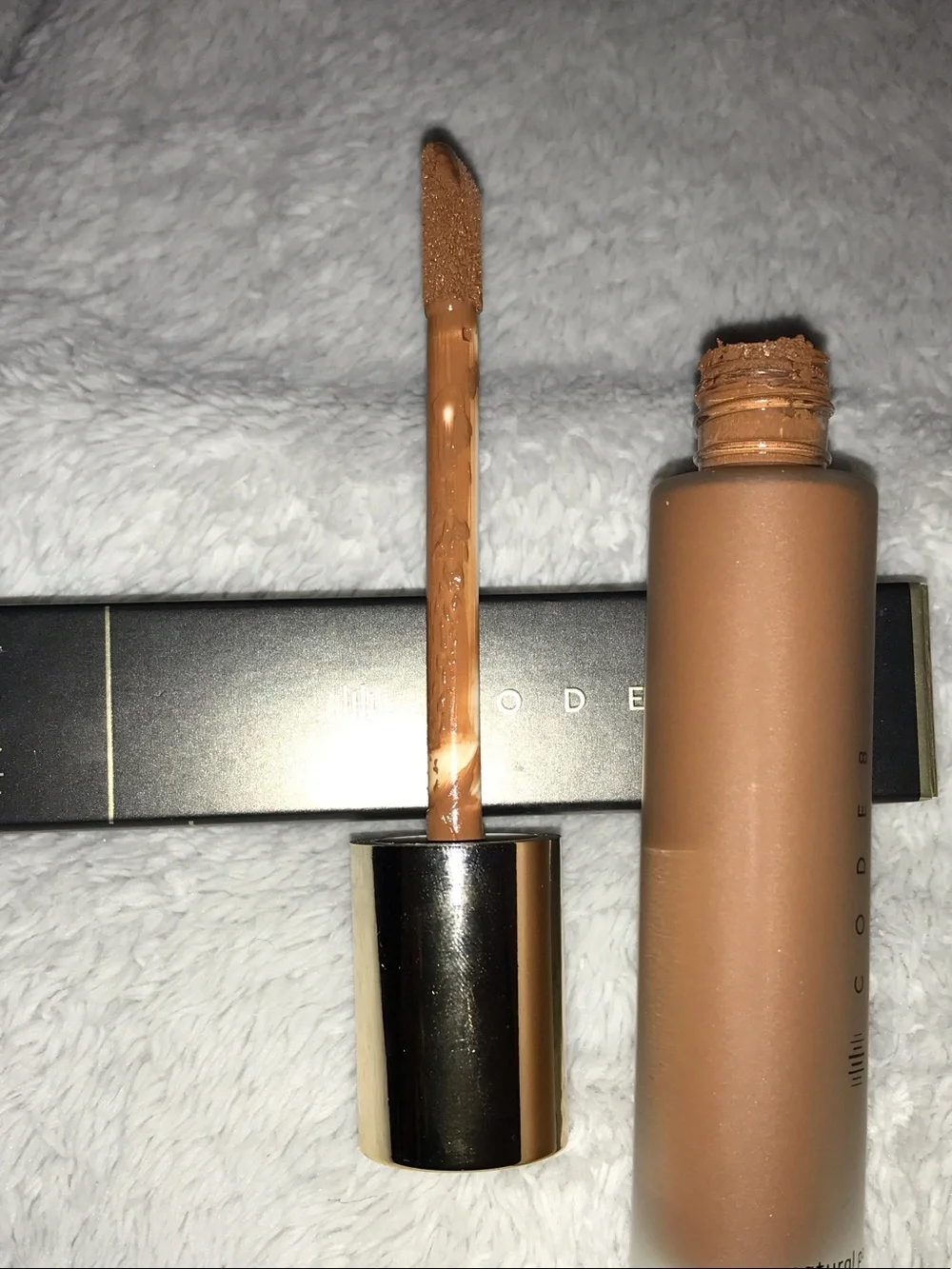 CODE8 Day to Night 12-Hour Foundation (Black Packaging)